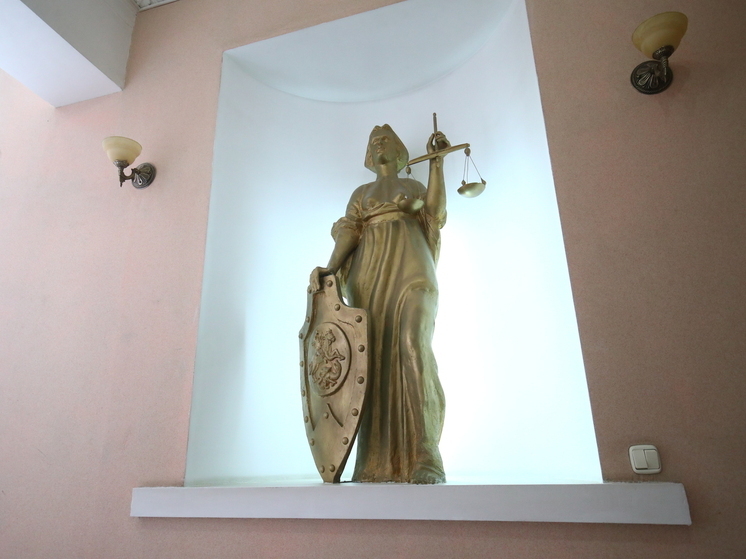 В Астрахани подростка заподозрили в сбыте наркотиков через «закладки»