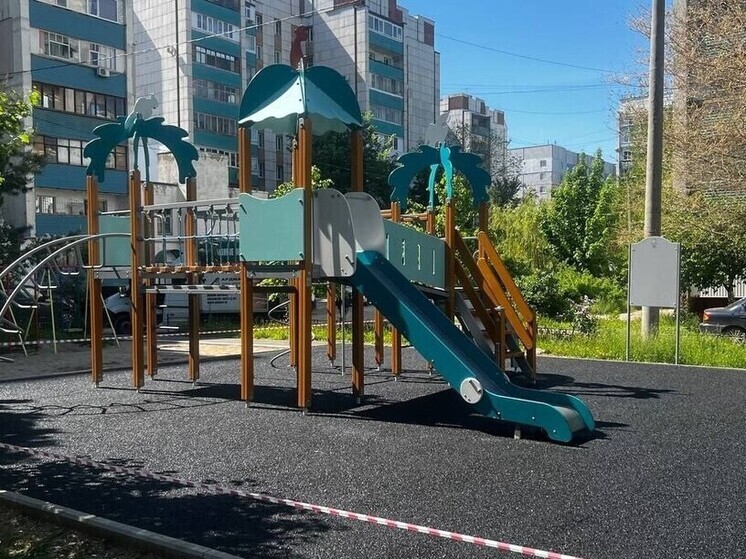 В трёх внутригородских районах Самары благоустроили восемь дворов про нацпроекту