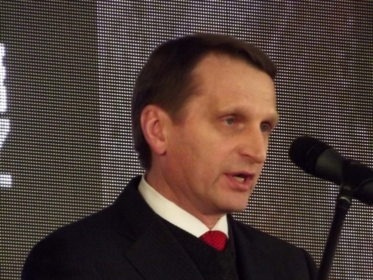 Директор Службы внешней разведки России Сергей Нарышкин заявил, что столицы Евросоюза и Лондон решили изменить "инструментарий воздействия на общественно-политическую жизнь фокусных стран"