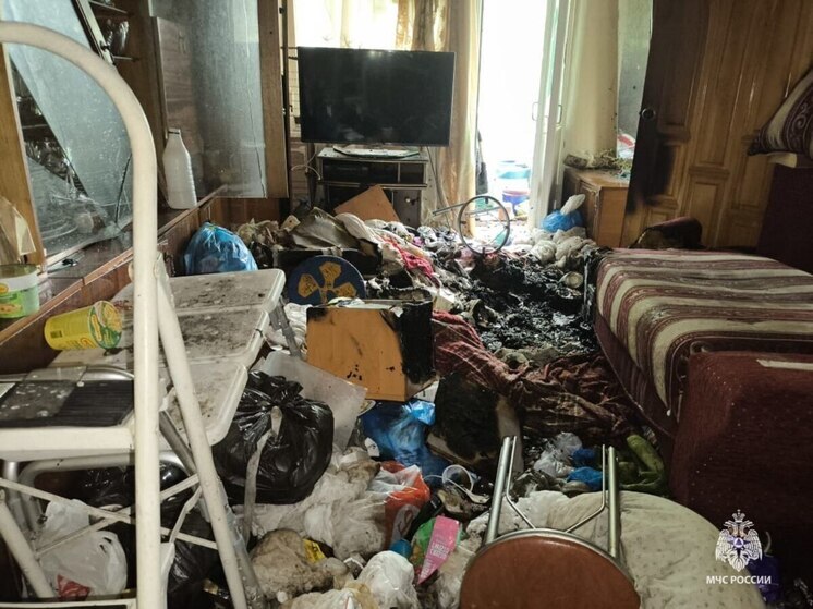 При пожаре в брянской квартире спасли пятерых жильцов