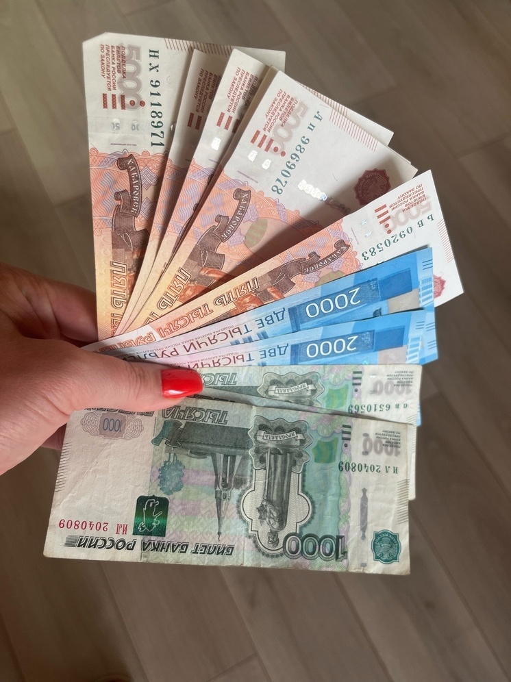 Житель ДНР затребовал у знакомой 2,5 млн рублей за перевод супруга из боевого подразделения в тыловое