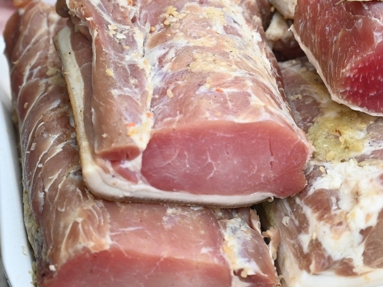 Из южноуральских магазинов «Светофор» изымут 271 кг мясной и молочной продукции