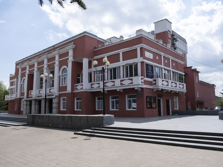 В Тверской области капитально отремонтируют крышу Кимрского драмтеатра