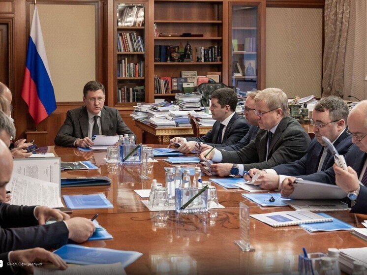 Артюхов рассказал Новаку о праздновании юбилея Нового Уренгоя