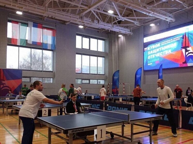 В Медыни ветераны и юные пловцы выходят на старт