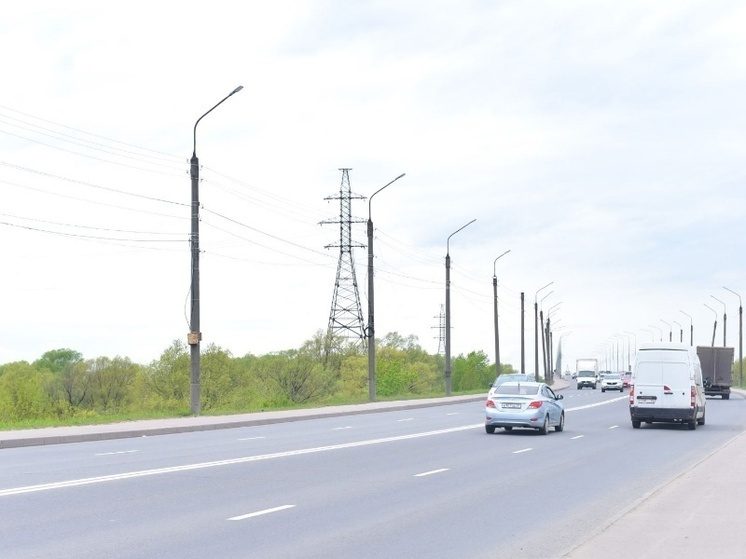 В Великом Новгороде на пять дней ограничат движение по Колмовскому мосту