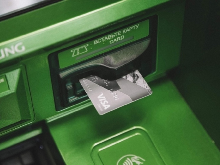 Двое волгоградцев инсценировали технический сбой в работе банкоматов