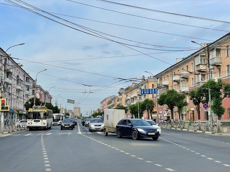 Инспекция по охране ОКН подала пять исков о демонтаже вывесок в центре Рязани