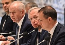 Первые за три с лишним года прямые переговоры России и Украины закончились самым странным образом