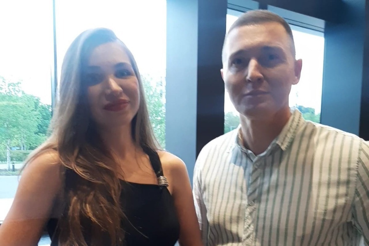 Сын Никаса Сафронова вернулся на ПМЖ в Москву: представил жену