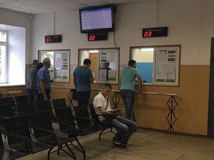 Приморцы смогут оформить транспорт только по новому графику приема