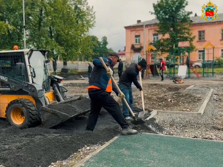 Во Владикавказе благоустраивают общественную зону
