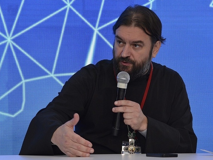Протоиерей Ткачев призвал обложить налогом и стигматизировать бездетных мужчин