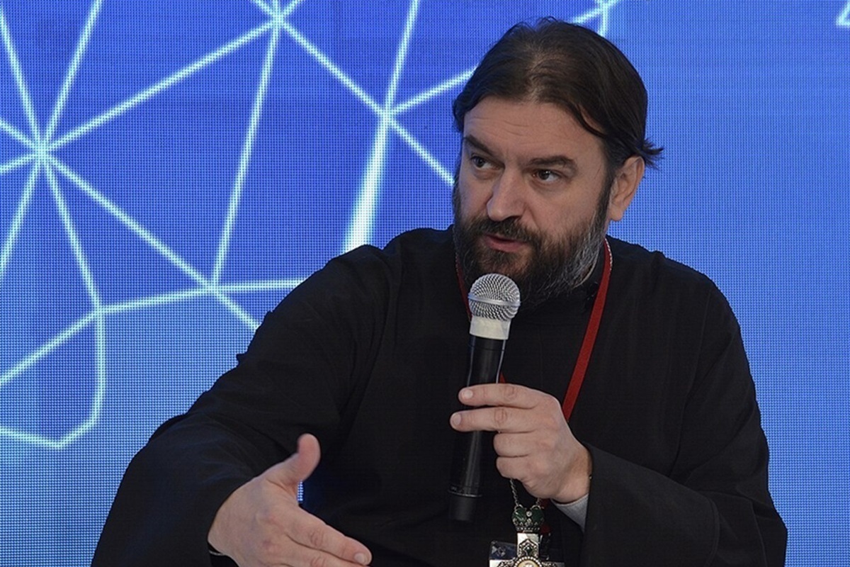 Протоиерей Ткачев призвал обложить налогом и стигматизировать бездетных мужчин