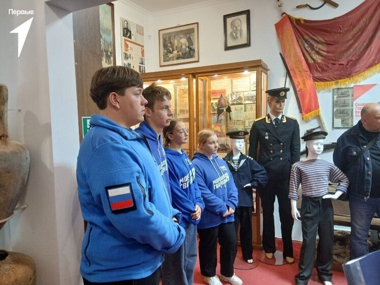 В херсонском Скадовске прошла встреча юных волонтеров