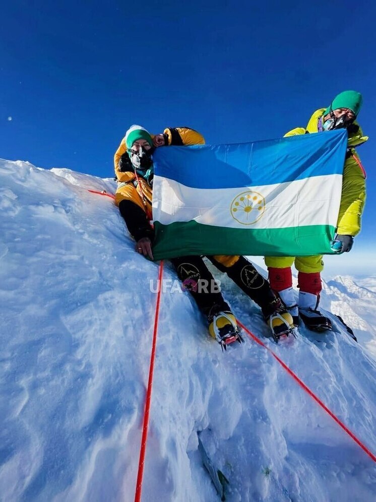 Уфимка покорила вершину Лхоцзе