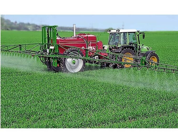 Смоленские сельхозпредприятия привлечены к ответственности за нарушение регламентов применения пестицидов