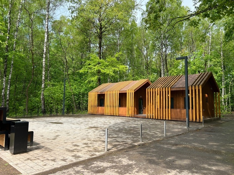 В Смоленской Реадовке, кроме пляжной зоны, обустраивают спортплощадку