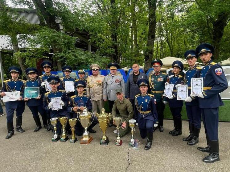 Школьники из Невинномысска стали победителями краевого этапа «Зарница 2.0»