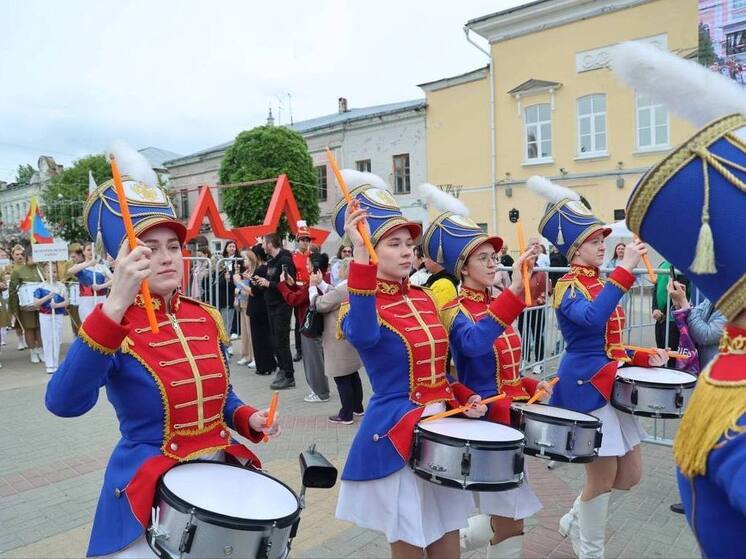 В Липецкую область съехались оркестры и мажоретки из 6 регионов