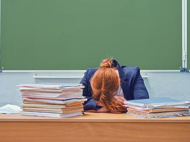 В американском штате Небраска задержали преподавательницу, обвиняемую в спаивании двух подростков и сексуальном контакте с одним из них