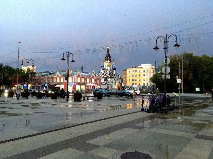 Дождь нарушил майскую жару в Саратове