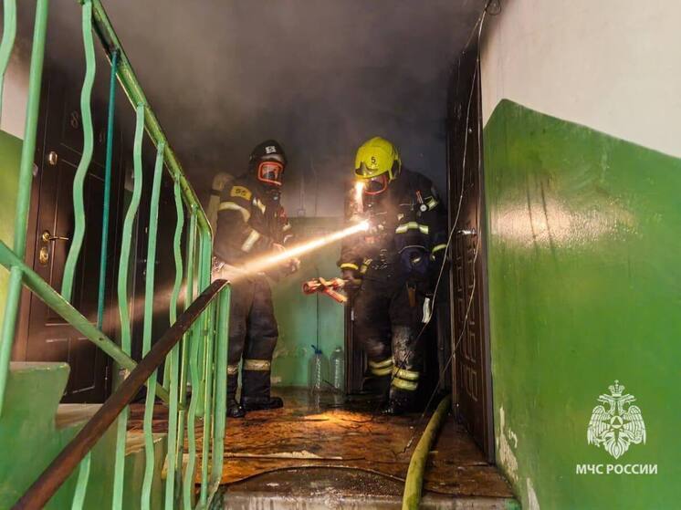 В Туле из-за пожара в квартире эвакуировали десять человек