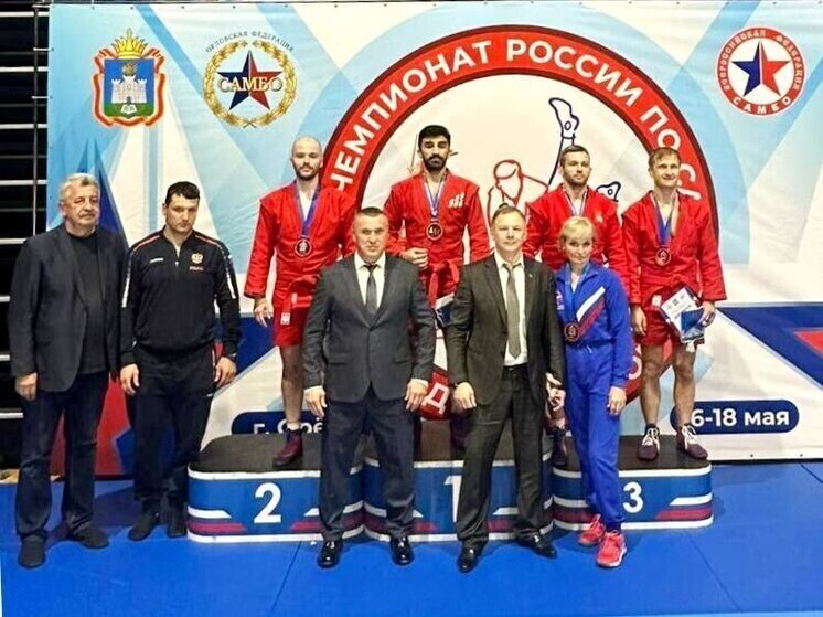 Тренер из Чувашии завоевал серебро на чемпионате России по самбо среди мастеров