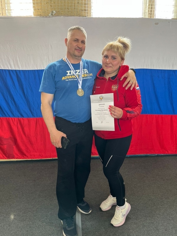 Брянская спортсменка Цыганкова завоевала серебро чемпионата по пауэрлифтингу