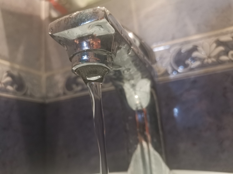 Сотни домов останутся без воды из-за аварийных работ во Владивостоке: дата и адреса