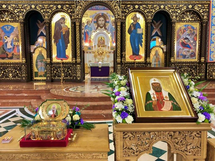 По благословению предстоятеля Русской православной церкви патриарха Кирилла с 3 по 4 июня состоится принесение ковчега с мощами святителя Тихона, патриарха Московского и Всероссийского, в Пермь