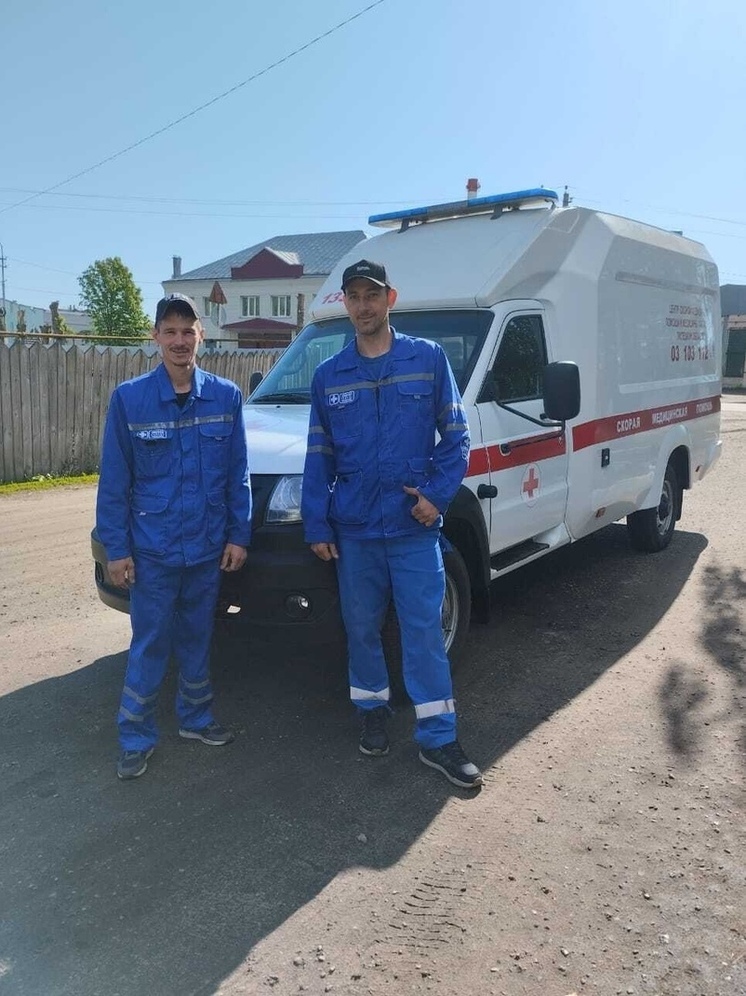 Dankov's ambulance drivers awarded medal