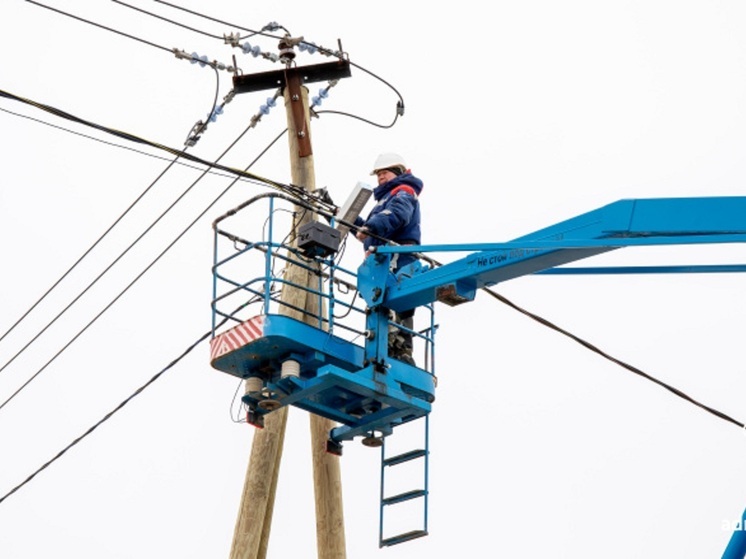 В Старом Аэропорту НАО продолжили обустройство уличного освещения