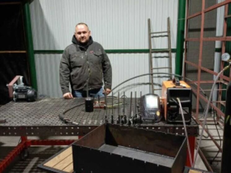 Белгородец начал производить изделия из металла благодаря соцконтракту
