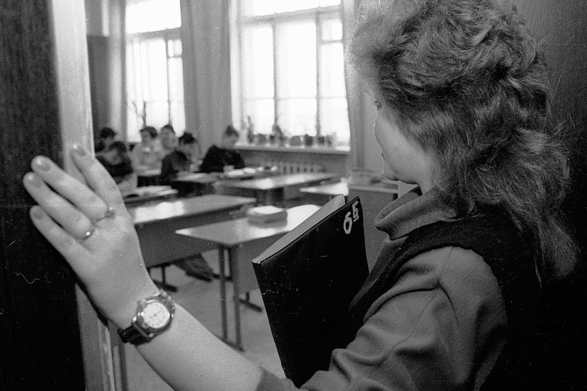 Учителей перевели на астрономические часы и дали свободный день «на самообразование»