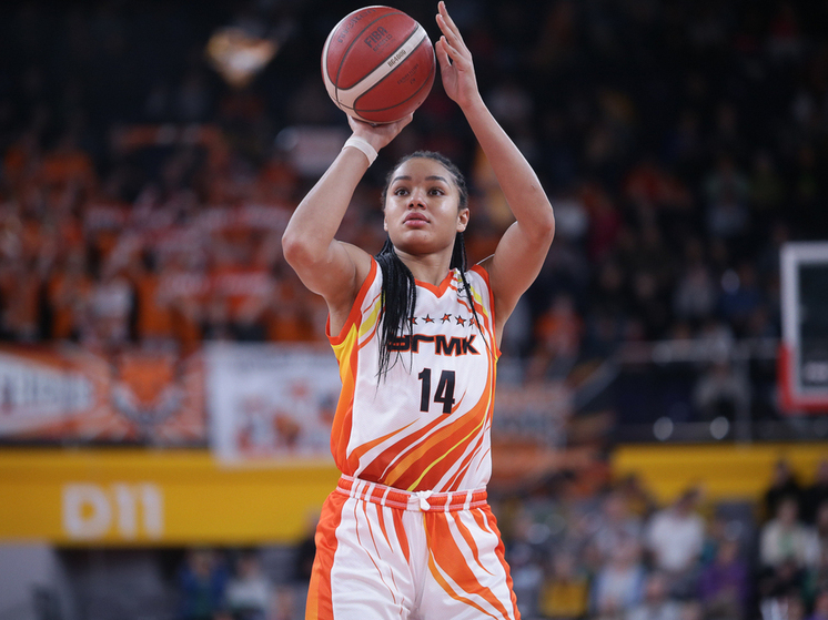 Сезон Женской национальной баскетбольной ассоциации (WNBA) едва начался, а первая за много лет задрафтованная россиянка Анастасия Олаири Косу успела провести свои первые минуты на паркете в составе самого титулованного клуба лиги — "Миннесоты Линкс". 
