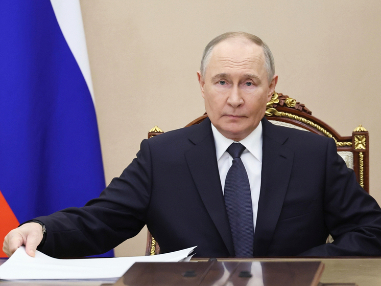 Путин заявил о подготовке меморандума о будущем мирном договоре с Украиной