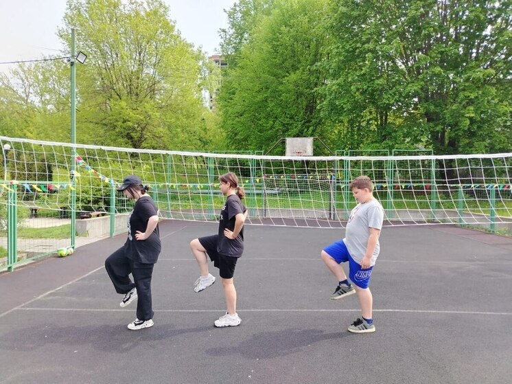 Воспитанники СЦ «Маяк» в Серпухове учатся развивать координацию и ловкость