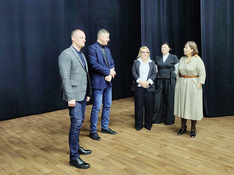  Артем Малащенков посетил Ярцевский центр культуры и искусств