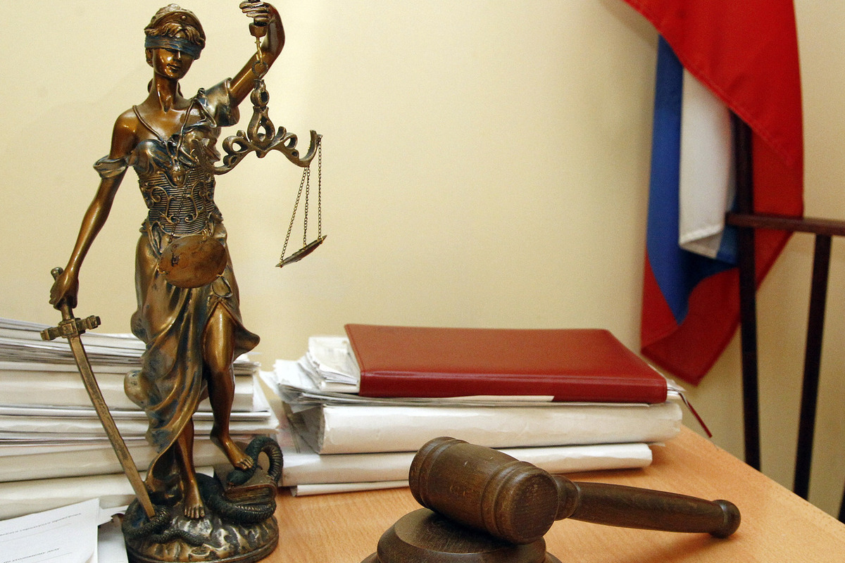 Гособвинение требует 19 лет колонии для экс-замглавы Генштаба Арсланова