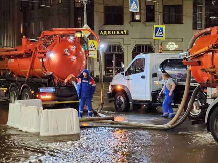 Прорыв водопровода в центре Самары 19 мая планируют устранить за 48 часов