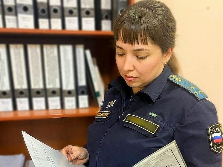 Хотел снять арест со счета: житель Самарской области пытался подкупить пристава