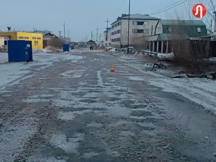 В Тарко-Сале столкнулись 2 несовершеннолетних мотоциклиста