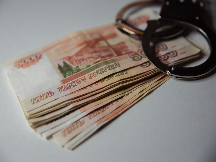 Начальника ВСК обвинили в получении крупной взятки при строительстве футбольного манежа в Твери
