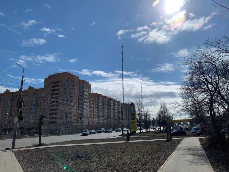 В Туле собираются покрасить 350-метровую телевышку в Басово