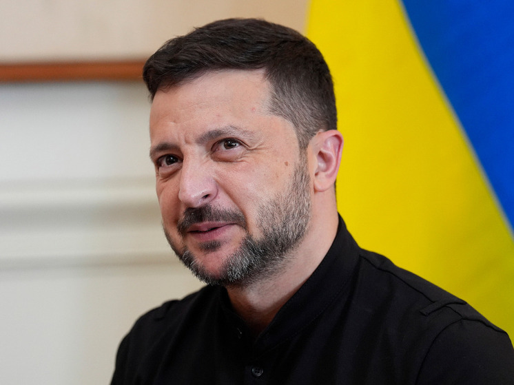 FT: Зеленский умолял Трампа не дистанцироваться от переговоров по Украине
