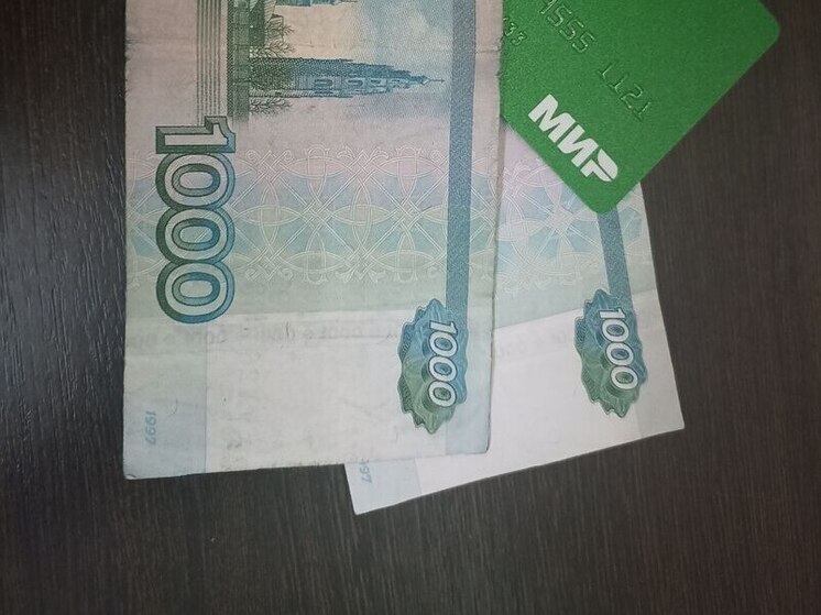 Шопоголика из Калининграда будут судить за 36 покупок с чужой карты