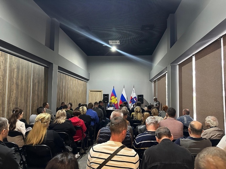 Власти Сочи обсудили проблемы жителей ТОС «Чкаловский»