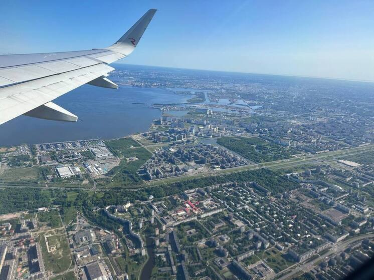 Из Петербурга запустят летом три новых прямых рейса в города России