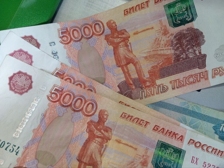 В Сочи мужчина лишился 1,2 млн рублей, пытаясь заработать на бирже